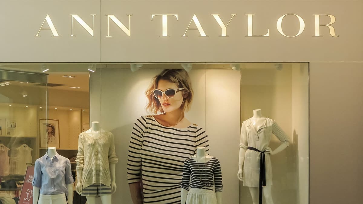 Ann taylor storefront