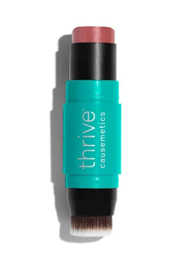 How to pack makeup: 6 steps 2 Thrive Triple Threat Color Stick