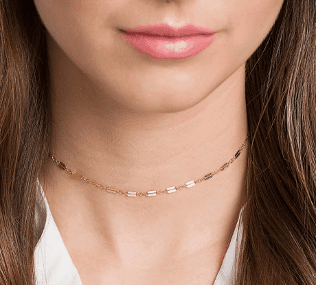 Necklace layering — the pieces to get you started 4 Delicate choker chain